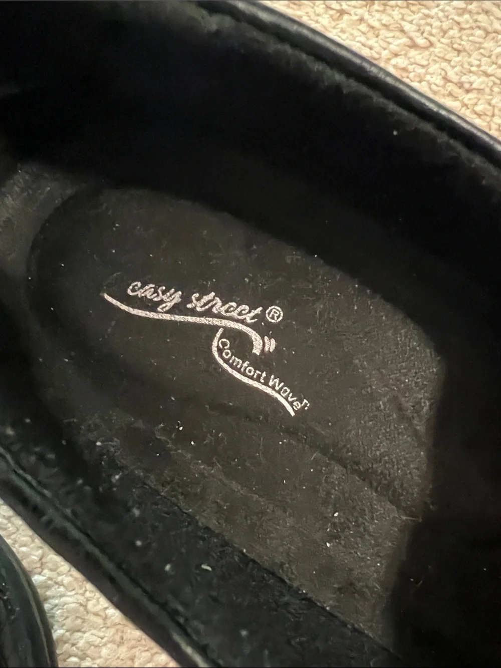 easy street Black Crocodile Pattern Slip-On Clog loafers size 9.5